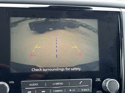 2024 Nissan Titan 4x4 Crew Cab SV