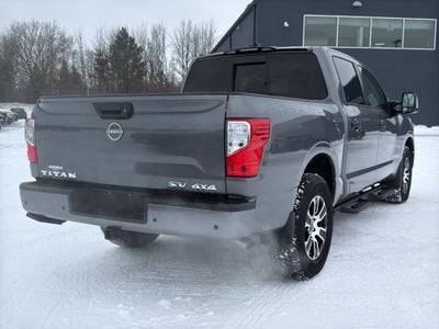 2024 Nissan Titan 4x4 Crew Cab SV
