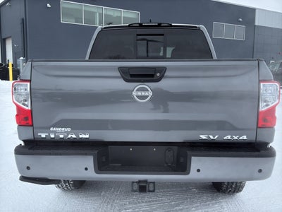2024 Nissan Titan 4x4 Crew Cab SV