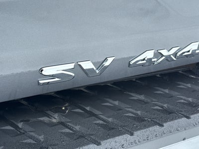 2024 Nissan Titan 4x4 Crew Cab SV