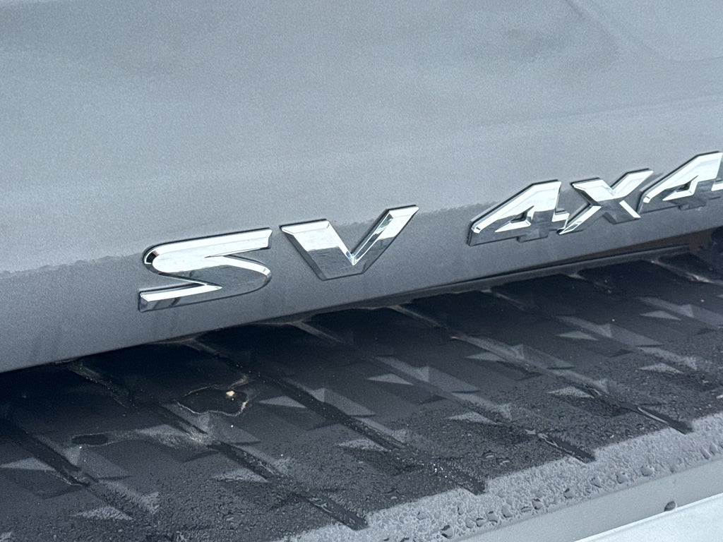 2024 Nissan Titan 4x4 Crew Cab SV