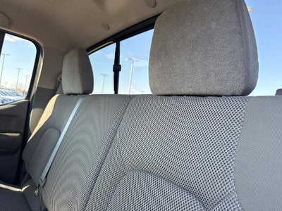 2017 Nissan Frontier 2017.5 Crew Cab 4x4 SV V6 Auto