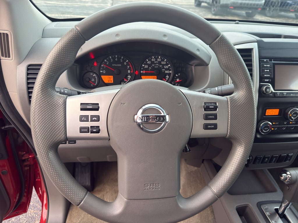 2015 Nissan Frontier 4WD Crew Cab LWB Auto SV