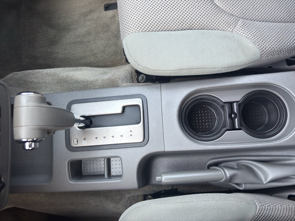2015 Nissan Frontier 4WD Crew Cab LWB Auto SV