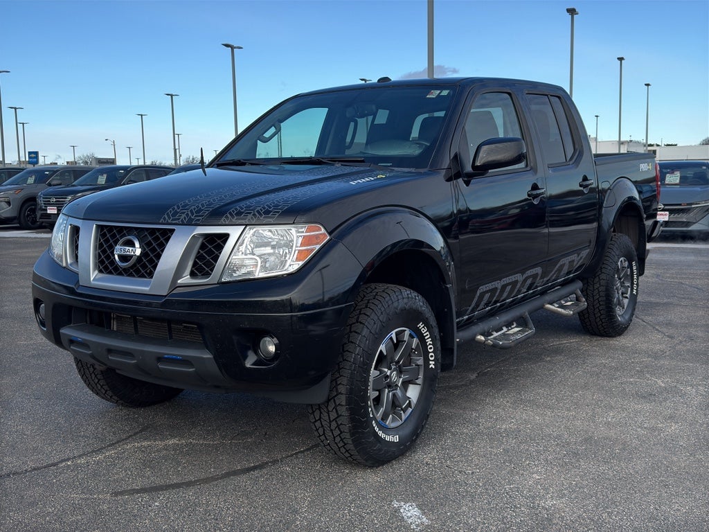 2017 Nissan Frontier Crew Cab 4x4 PRO-4X Auto