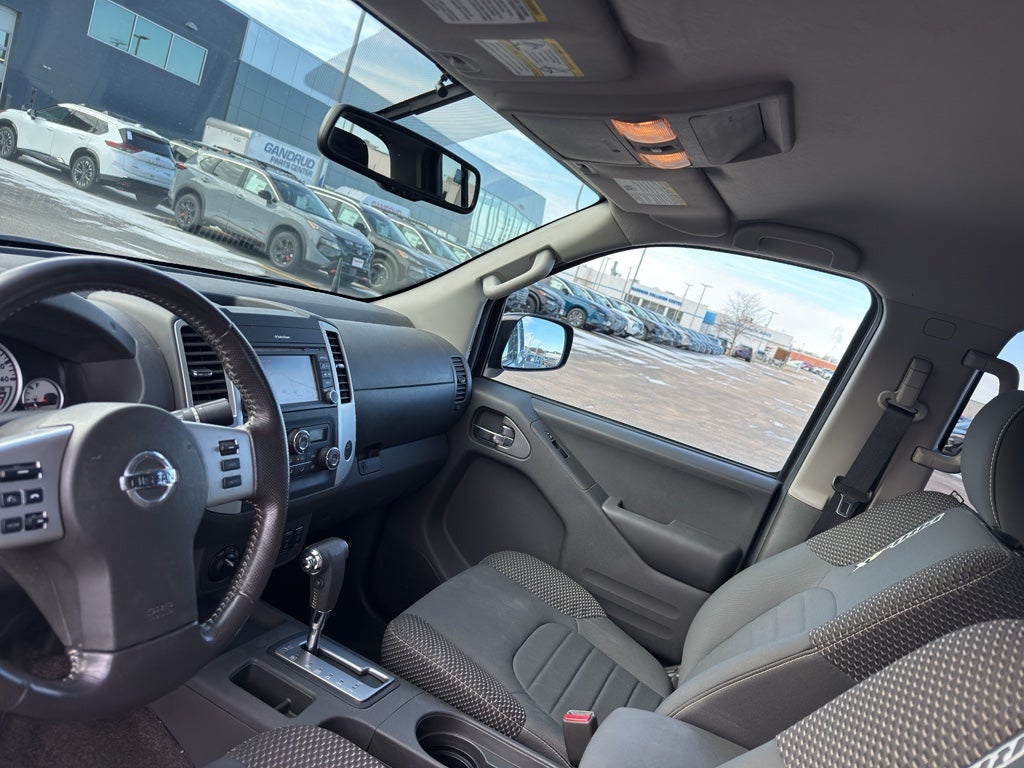 2017 Nissan Frontier Crew Cab 4x4 PRO-4X Auto