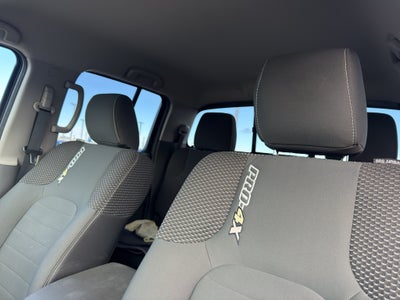 2017 Nissan Frontier Crew Cab 4x4 PRO-4X Auto
