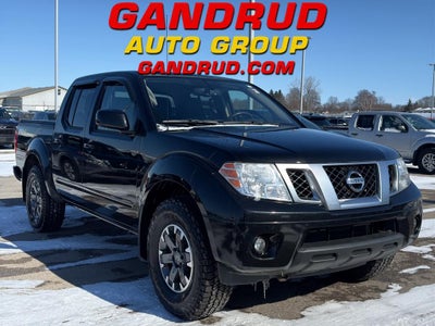 2017 Nissan Frontier Crew Cab 4x4 PRO-4X Auto