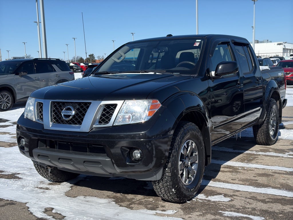 2017 Nissan Frontier Crew Cab 4x4 PRO-4X Auto