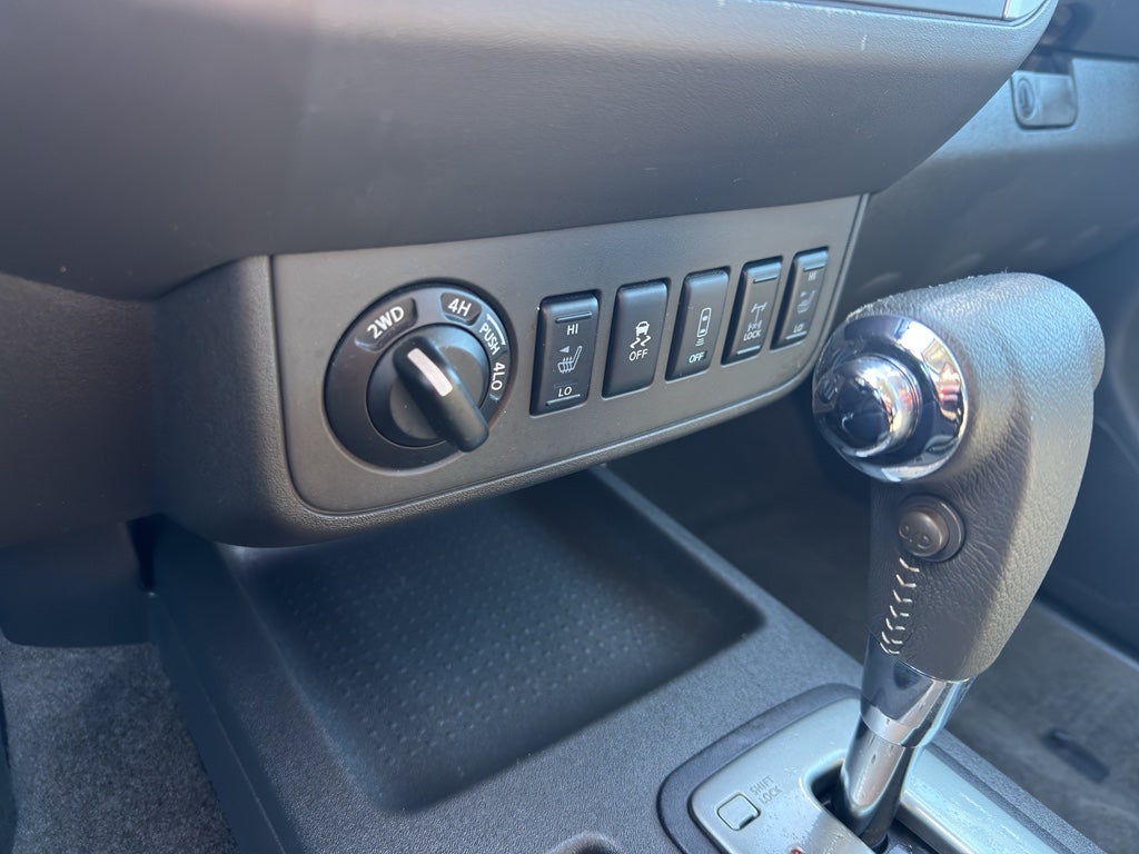 2017 Nissan Frontier Crew Cab 4x4 PRO-4X Auto