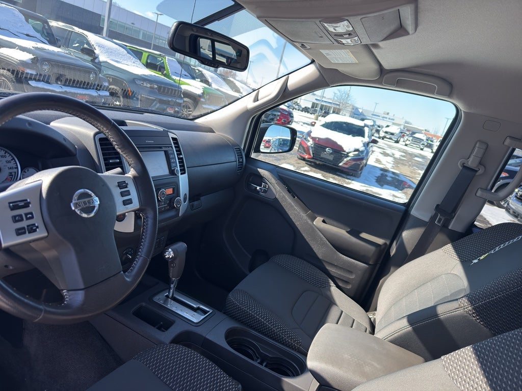 2017 Nissan Frontier Crew Cab 4x4 PRO-4X Auto