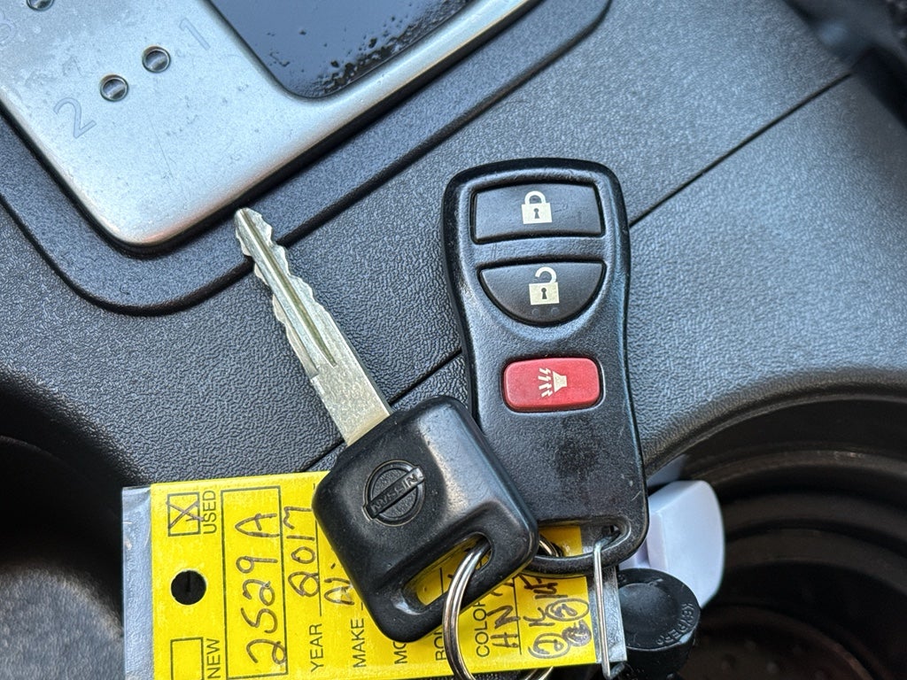 2017 Nissan Frontier Crew Cab 4x4 PRO-4X Auto