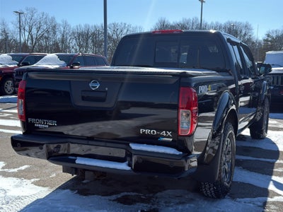 2017 Nissan Frontier Crew Cab 4x4 PRO-4X Auto