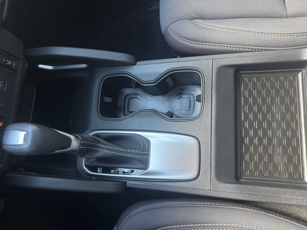 2024 Nissan Frontier King Cab 4x4 SV