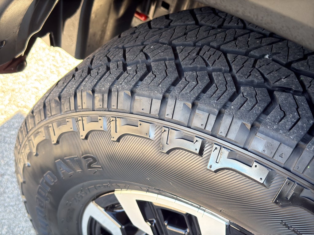 2022 Nissan Frontier Crew Cab 4x4 PRO-4X Auto