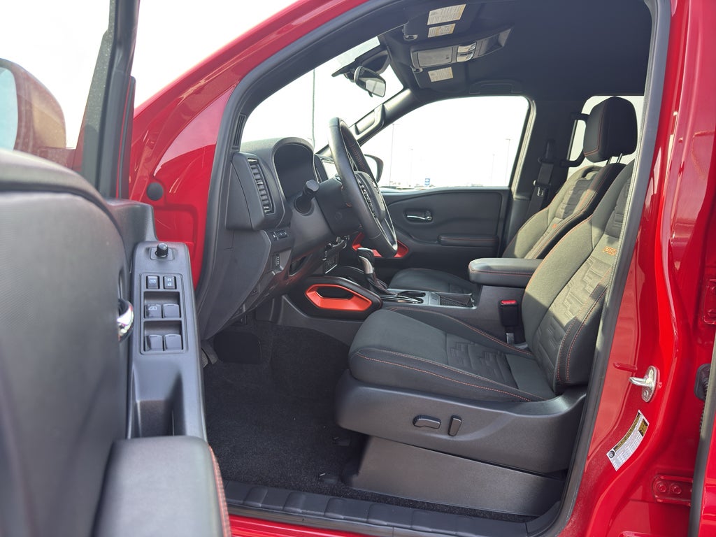 2024 Nissan Frontier Crew Cab 4x4 PRO-4X