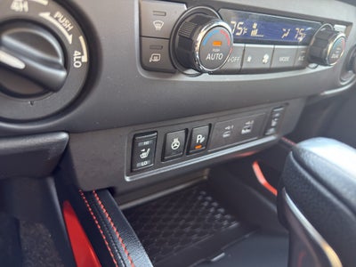 2024 Nissan Frontier Crew Cab 4x4 PRO-4X