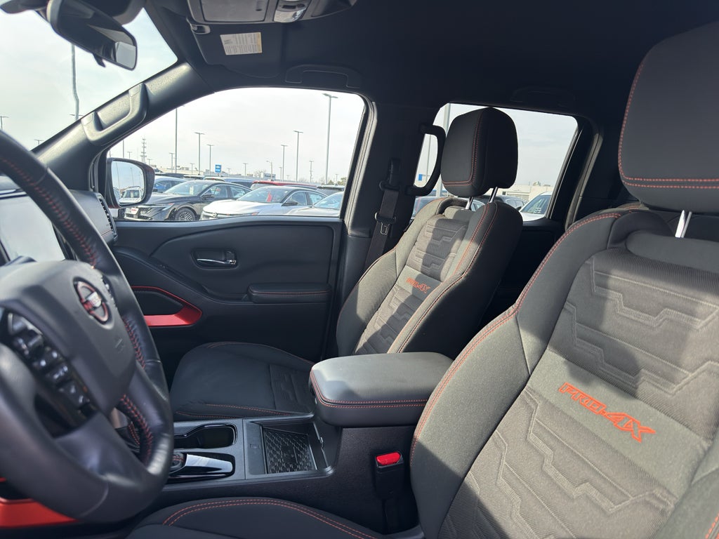 2024 Nissan Frontier Crew Cab 4x4 PRO-4X