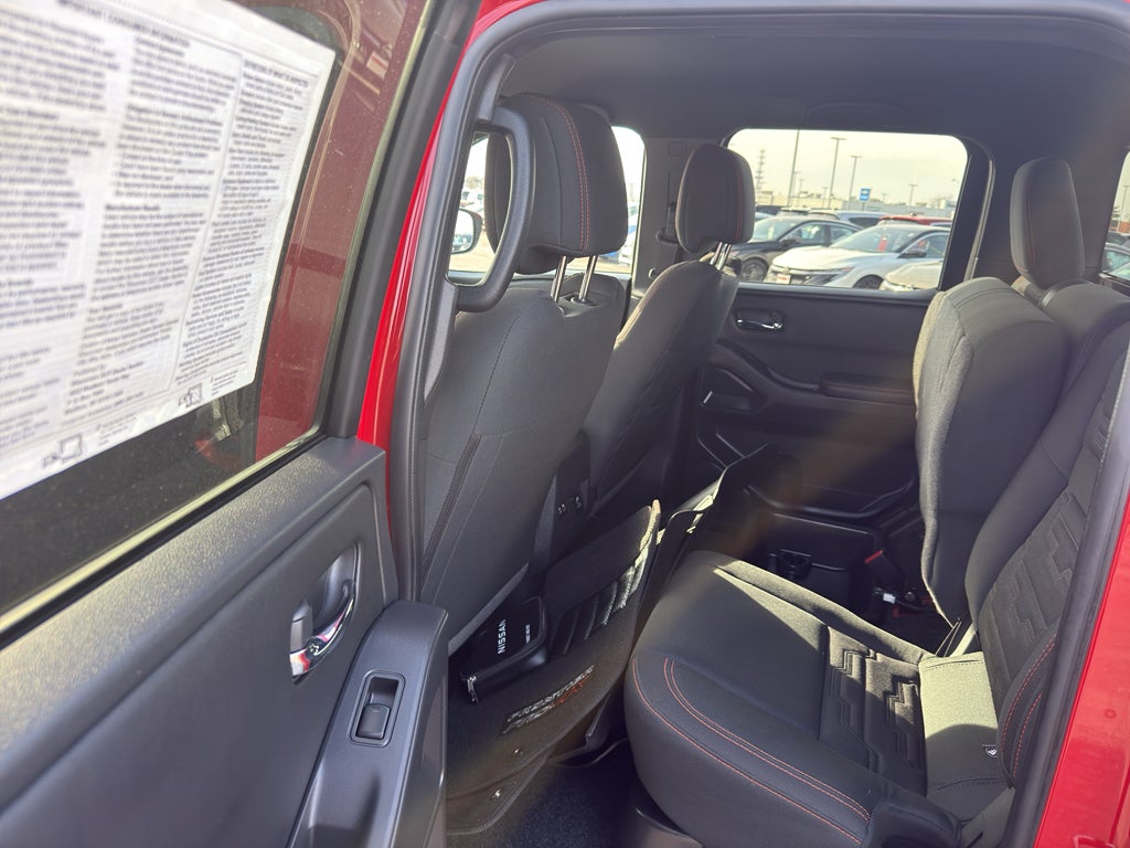 2024 Nissan Frontier Crew Cab 4x4 PRO-4X