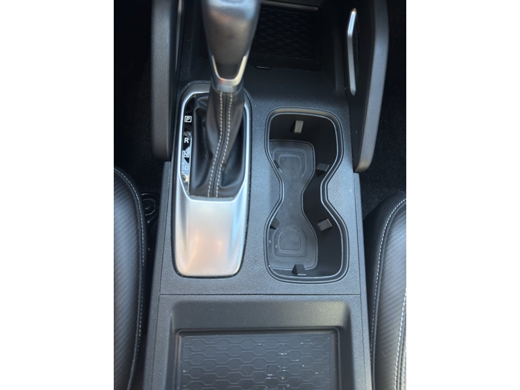 2024 Nissan Frontier Crew Cab 4x4 SL