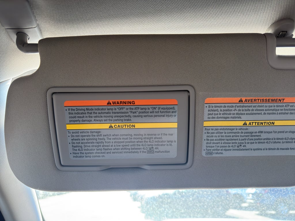 2024 Nissan Frontier Crew Cab 4x4 SL