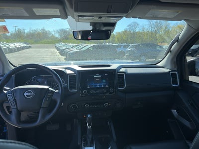 2024 Nissan Frontier Crew Cab 4x4 SL