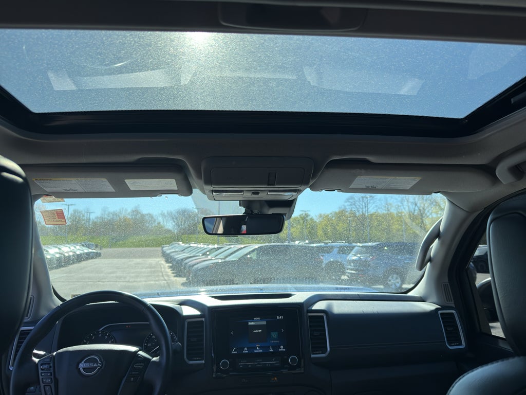 2024 Nissan Frontier Crew Cab 4x4 SL