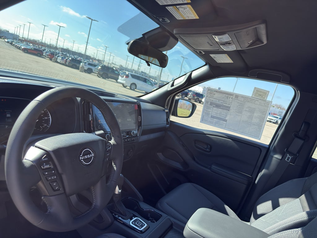 2026 Nissan Frontier Crew Cab 4x4 SV