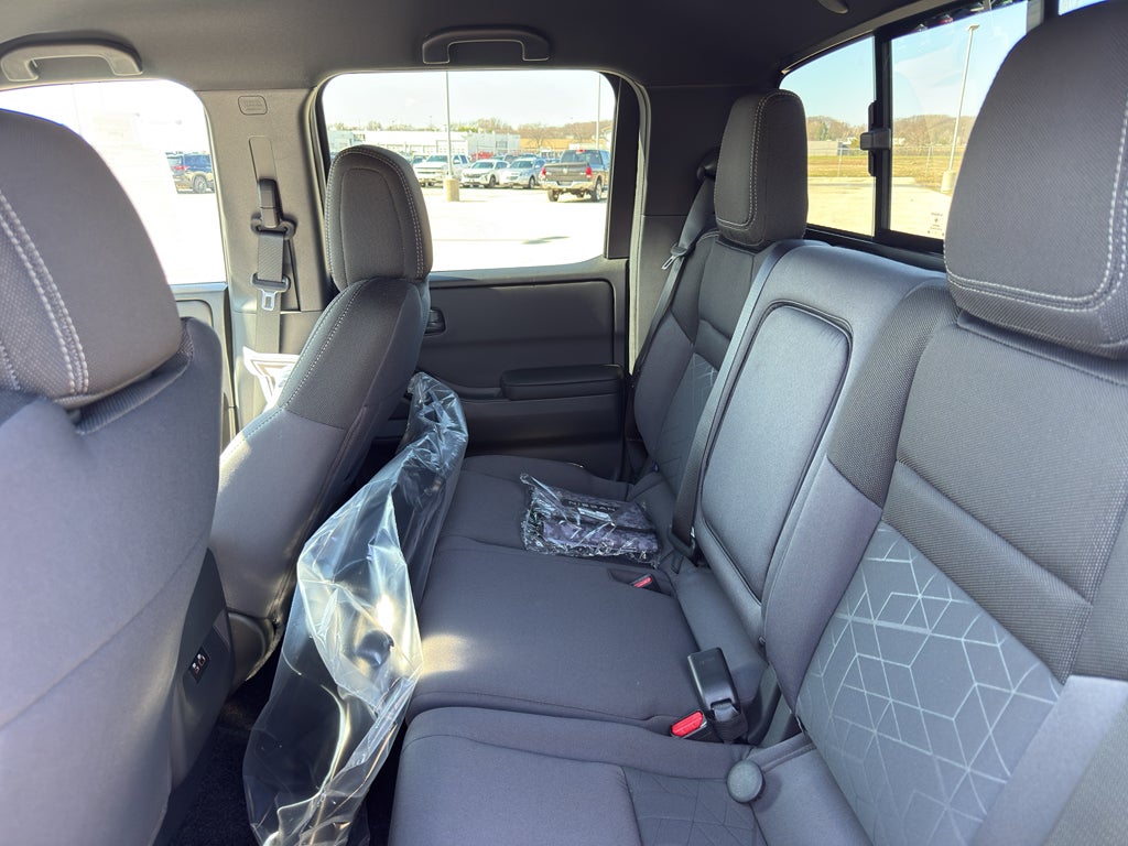 2026 Nissan Frontier Crew Cab 4x4 SV