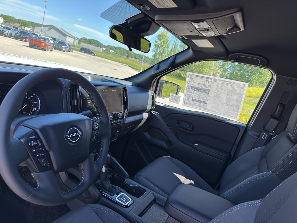 2026 Nissan Frontier Crew Cab 4x4 SV