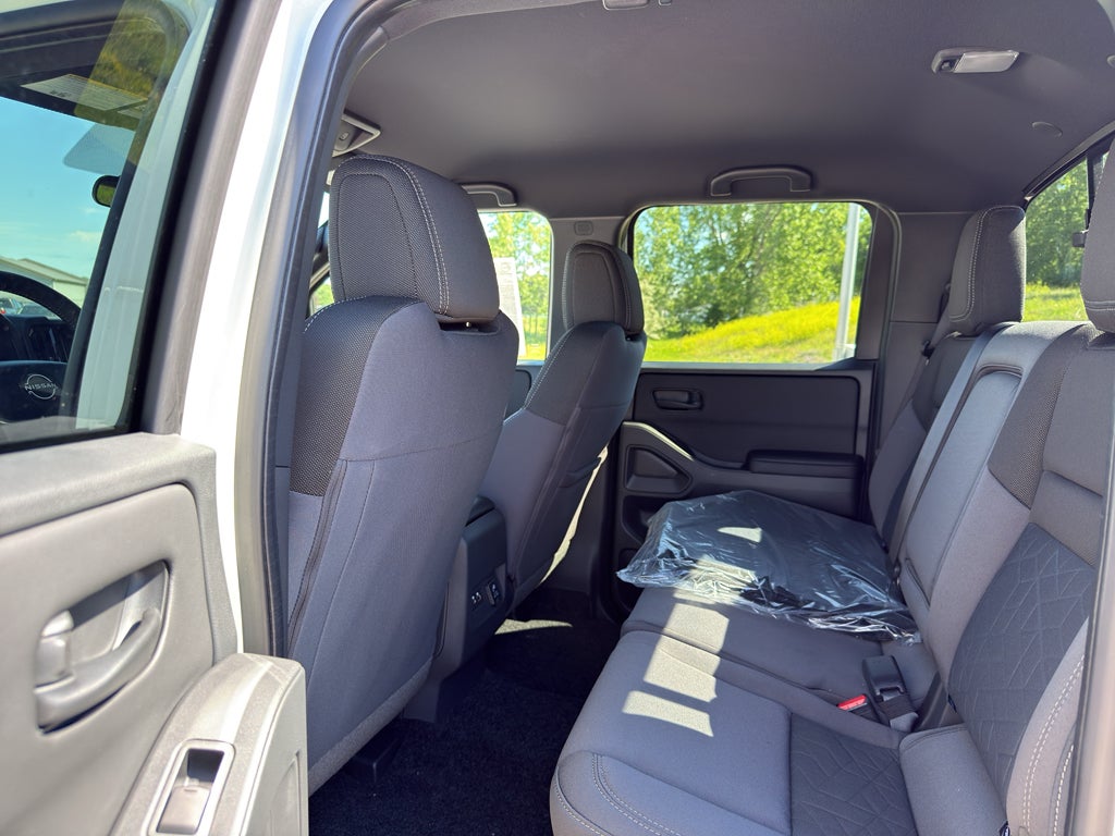 2026 Nissan Frontier Crew Cab 4x4 SV