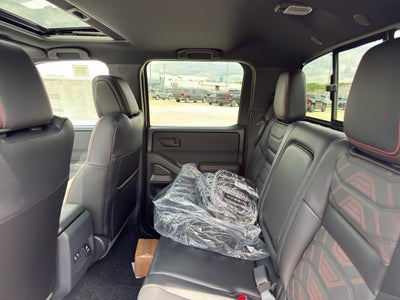 2026 Nissan Frontier Crew Cab 4x4 PRO-4X