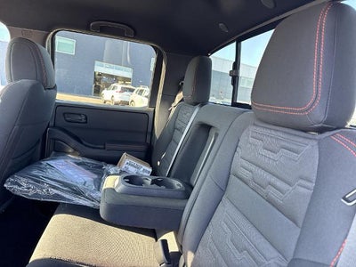 2027 Nissan Frontier Crew Cab 4x4 PRO-4X
