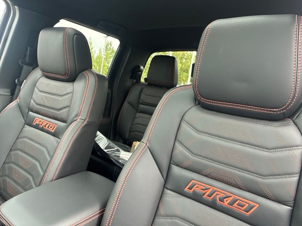 2027 Nissan Frontier Crew Cab 4x4 PRO-4X