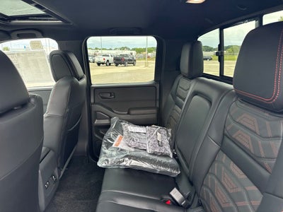 2027 Nissan Frontier Crew Cab 4x4 PRO-4X
