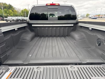 2027 Nissan Frontier Crew Cab 4x4 PRO-4X