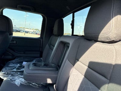 2027 Nissan Frontier Crew Cab 4x4 SV