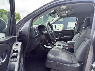 2023 Nissan Frontier Crew Cab 4x4 SV Auto