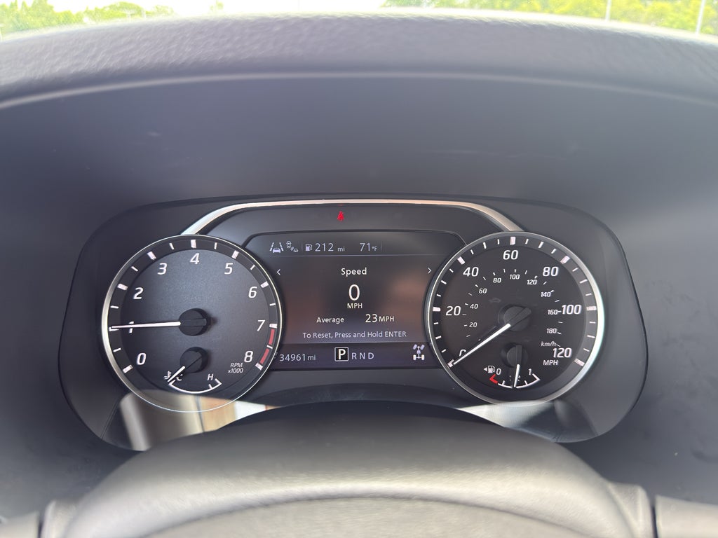 2023 Nissan Frontier Crew Cab 4x4 SV Auto