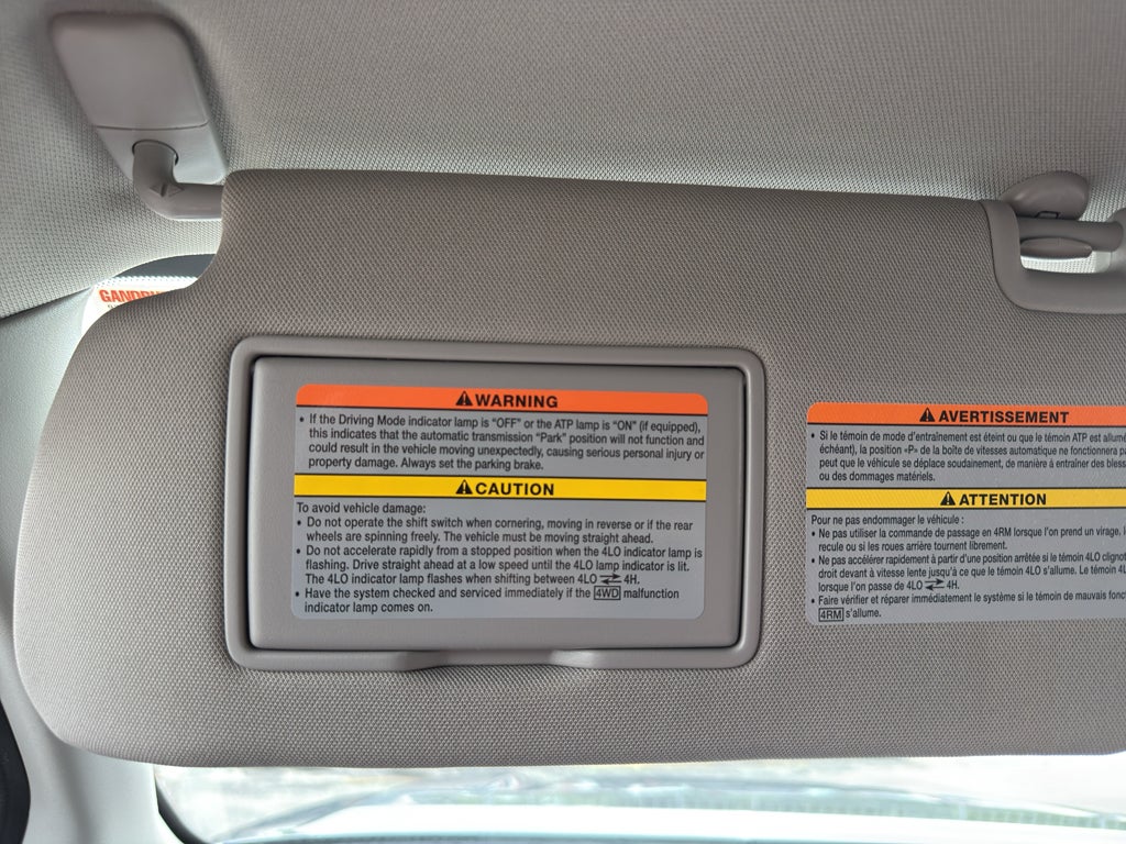 2023 Nissan Frontier Crew Cab 4x4 SV Auto