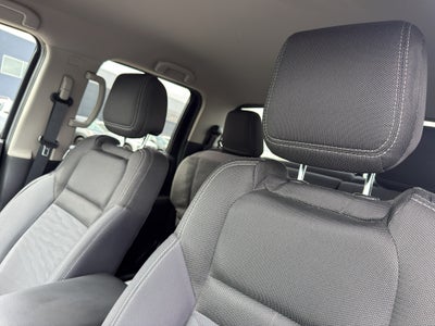 2023 Nissan Frontier Crew Cab 4x4 SV Auto