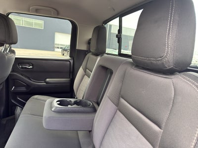 2023 Nissan Frontier Crew Cab 4x4 SV Auto