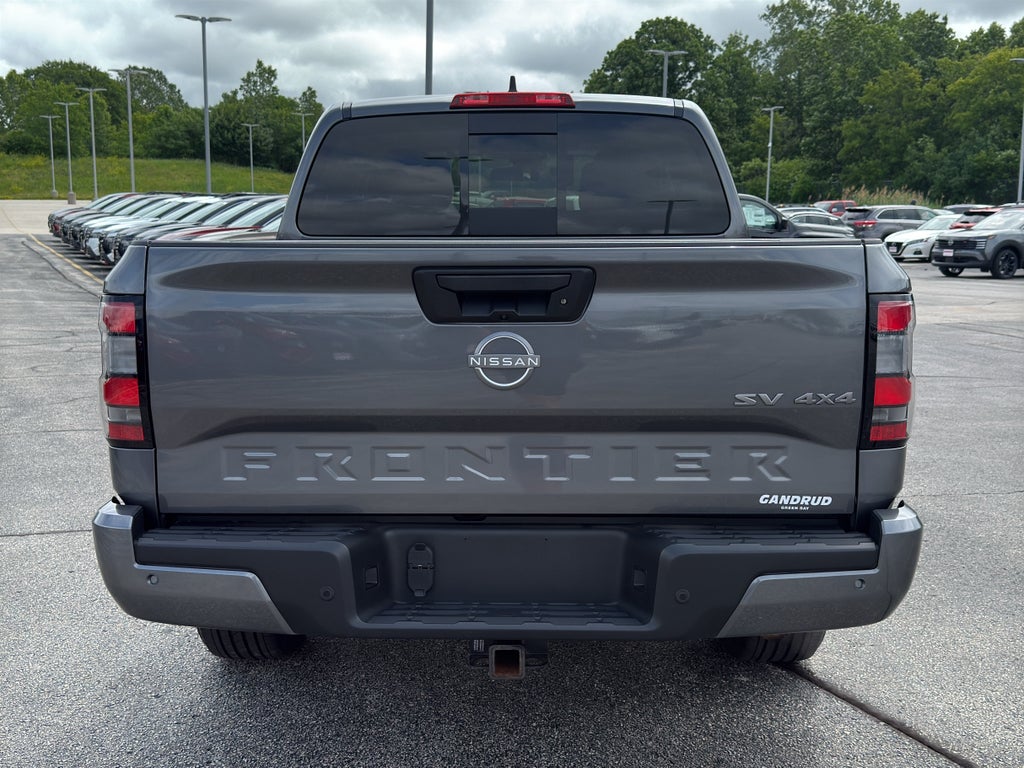 2023 Nissan Frontier Crew Cab 4x4 SV Auto