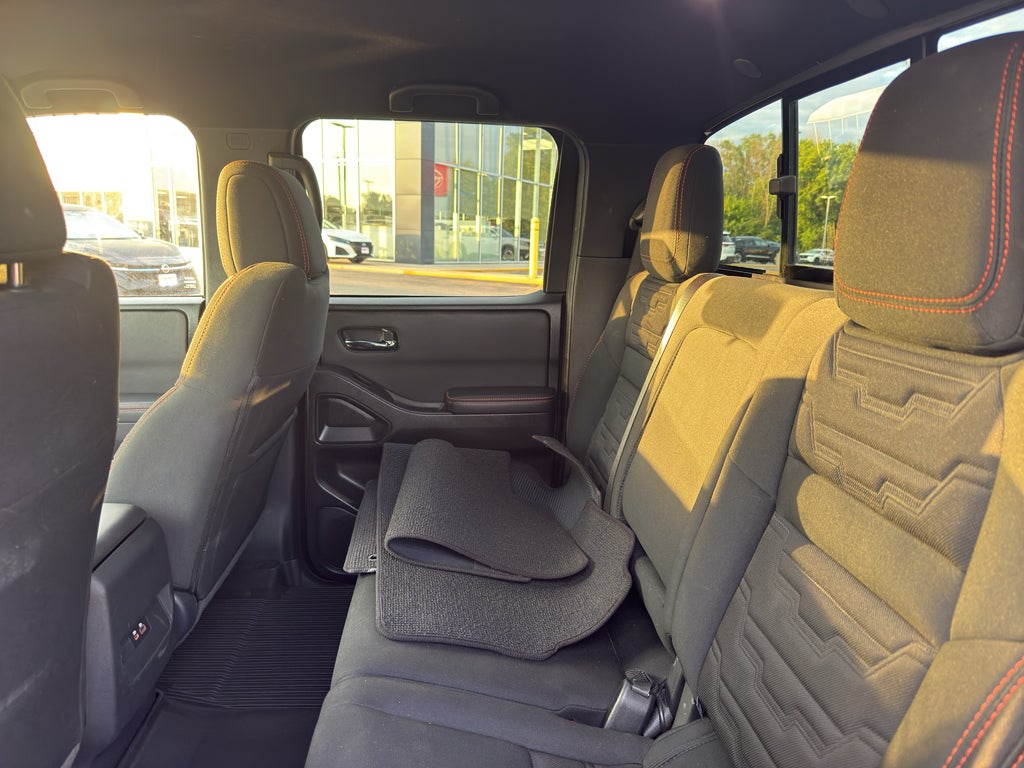 2024 Nissan Frontier Crew Cab 4x4 PRO-4X