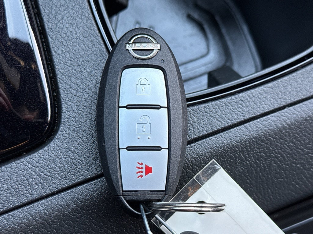 2024 Nissan Frontier Crew Cab 4x4 PRO-4X