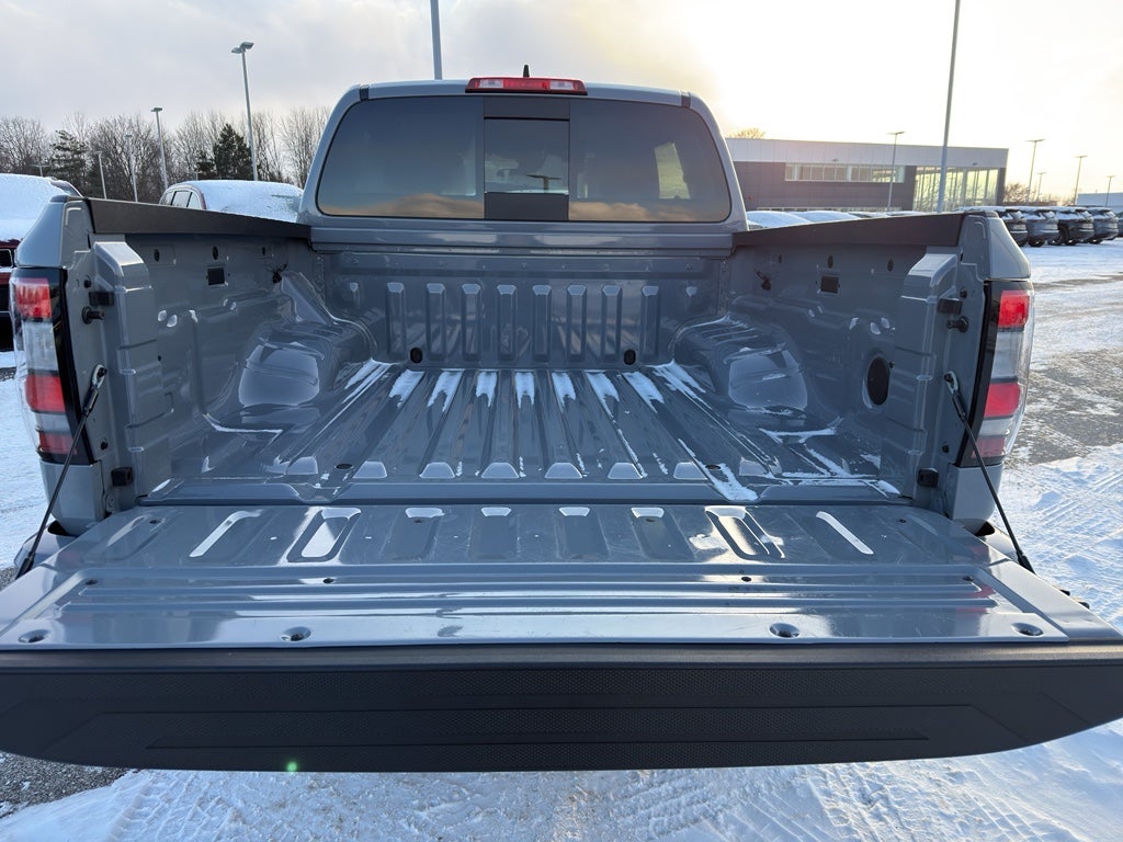 2024 Nissan Frontier Crew Cab 4x4 PRO-4X