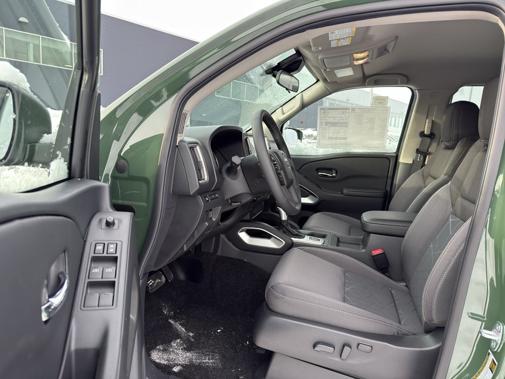 2026 Nissan Frontier Crew Cab 4x4 SV