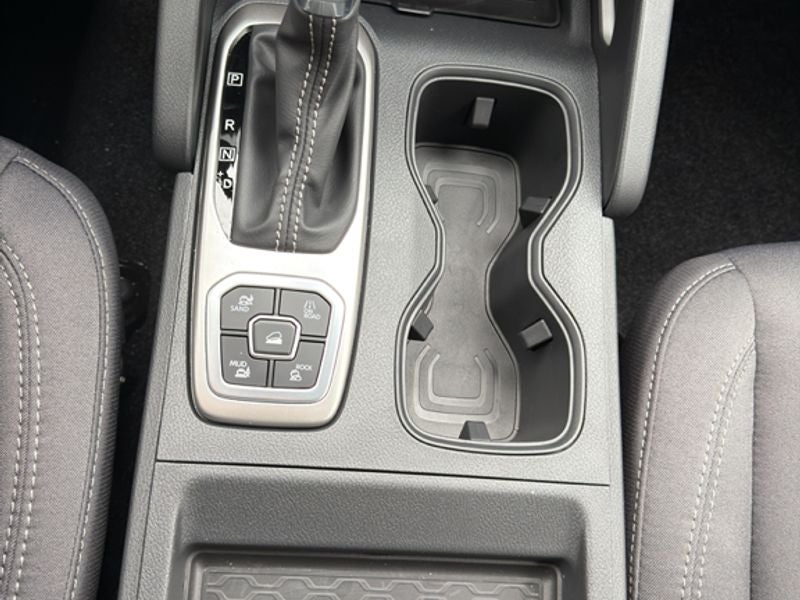 2026 Nissan Frontier Crew Cab 4x4 SV