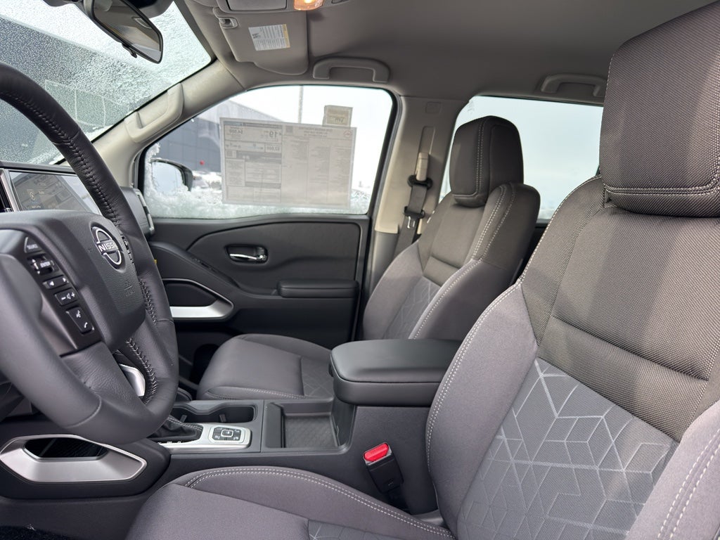 2026 Nissan Frontier Crew Cab 4x4 SV