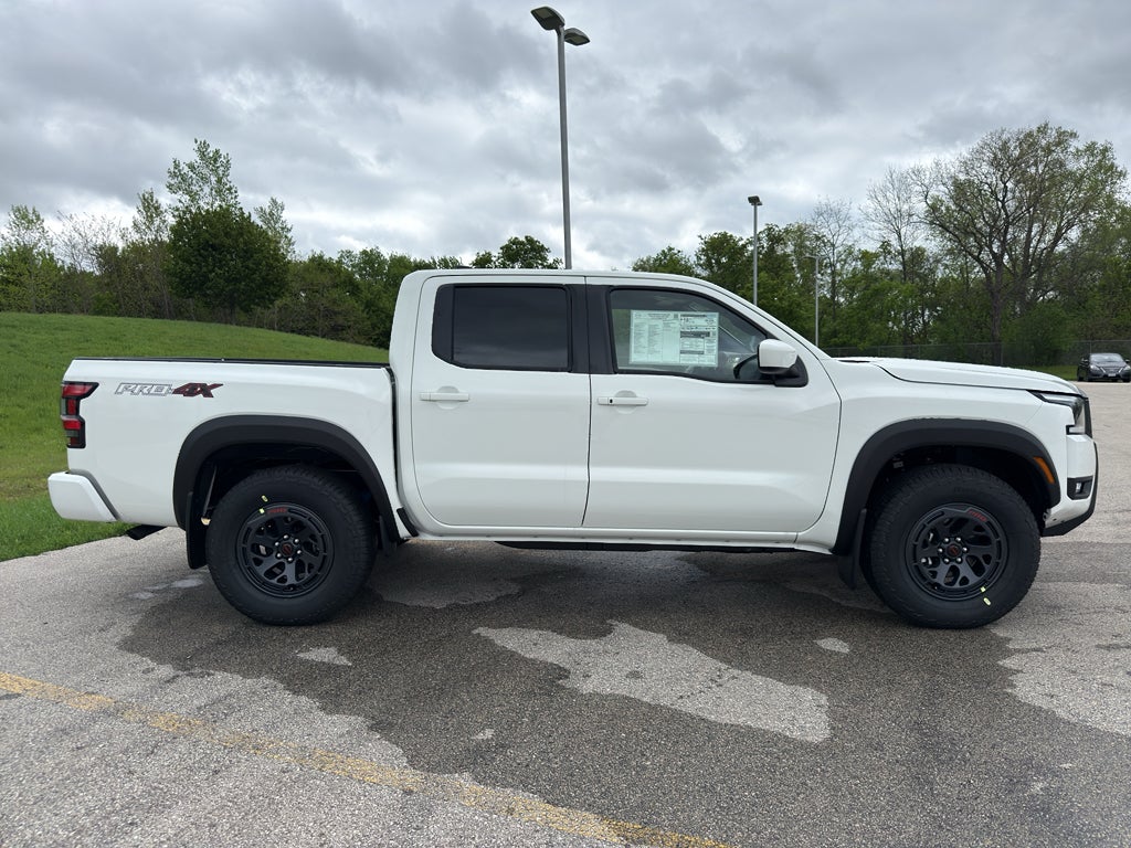 2026 Nissan Frontier Crew Cab 4x4 PRO-4X